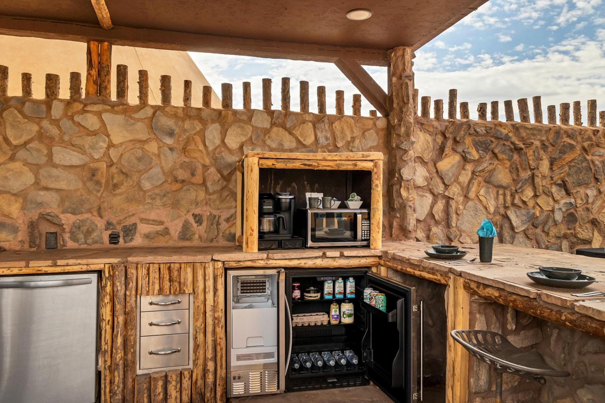 Zion White Bison Glamping & Rv Resort Virgin Eksteriør bilde